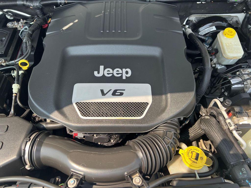 used 2015 Jeep Wrangler car, priced at $16,612