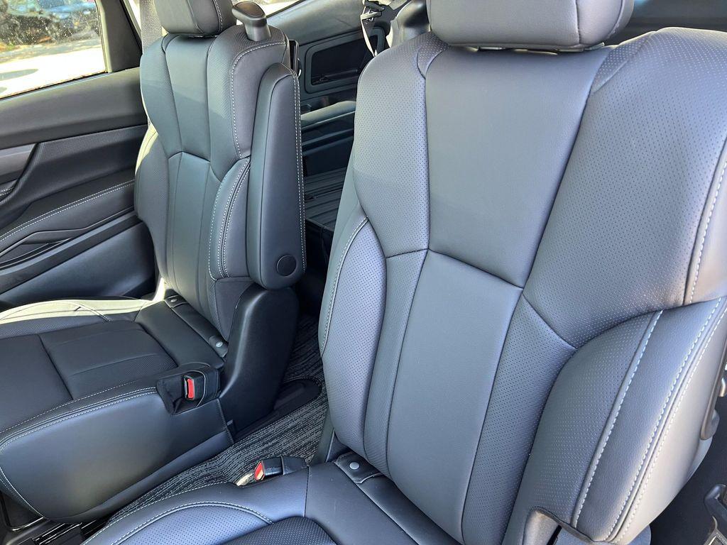 new 2025 Subaru Ascent car, priced at $50,548