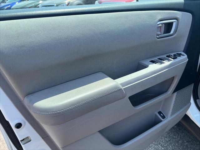 used 2014 Honda Pilot car, priced at $11,512