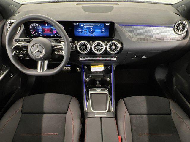 new 2025 Mercedes-Benz GLA 250 car, priced at $50,950