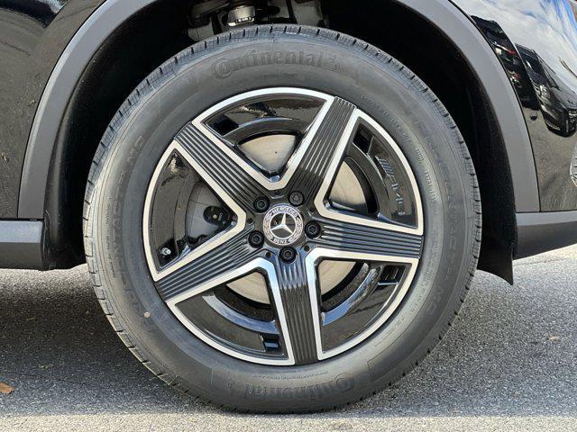 new 2026 Mercedes-Benz GLC 300 car, priced at $55,290