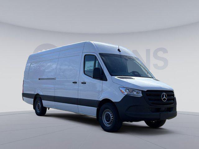 new 2025 Mercedes-Benz Sprinter 2500 car, priced at $63,195