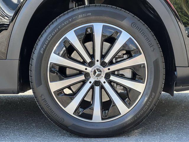 used 2022 Mercedes-Benz GLB 250 car, priced at $33,000
