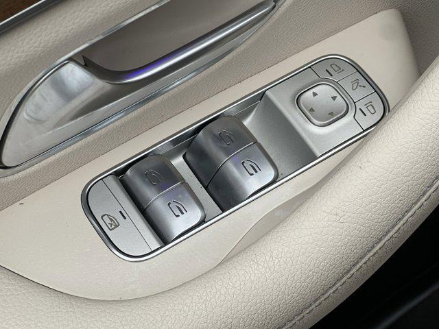 used 2022 Mercedes-Benz GLE 350 car, priced at $44,500