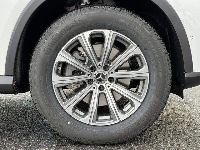 new 2026 Mercedes-Benz GLC 300 car, priced at $55,545