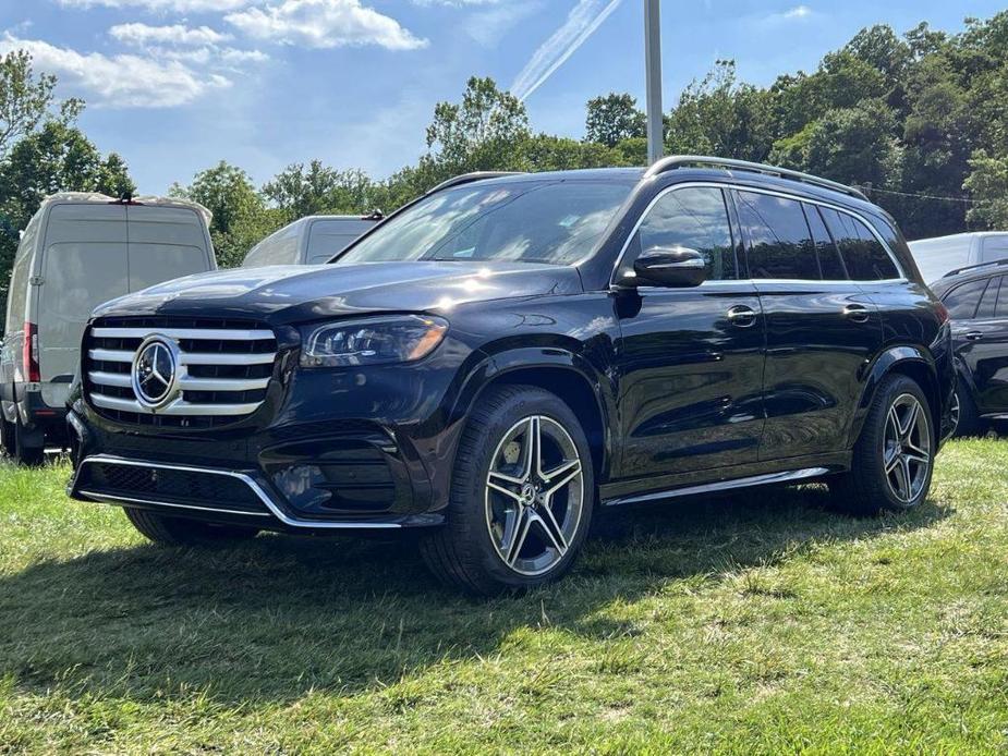 new 2024 Mercedes-Benz GLS 450 car