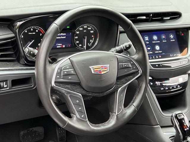 used 2023 Cadillac XT5 car, priced at $29,000
