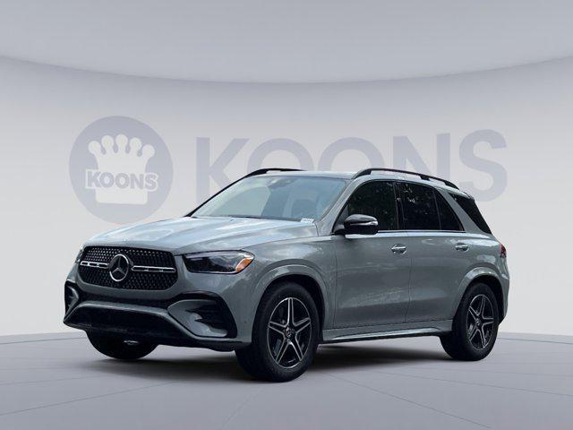 new 2025 Mercedes-Benz GLE 450 car, priced at $84,530