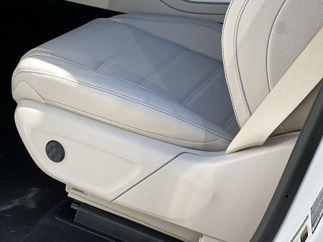 new 2026 Mercedes-Benz GLE 580 car, priced at $91,445