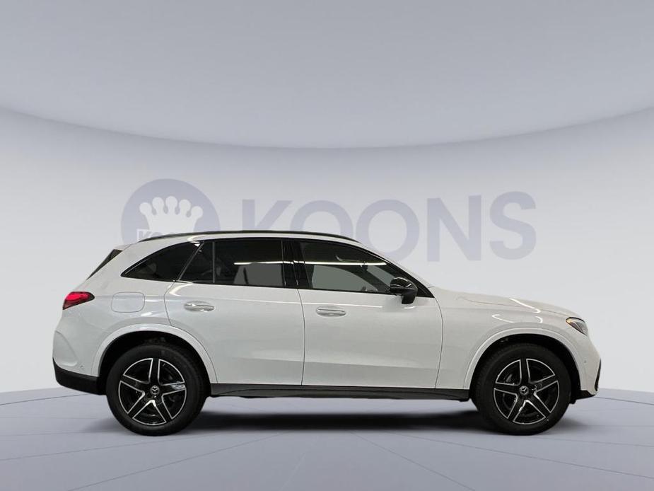 new 2024 Mercedes-Benz GLC 300 car, priced at $60,595