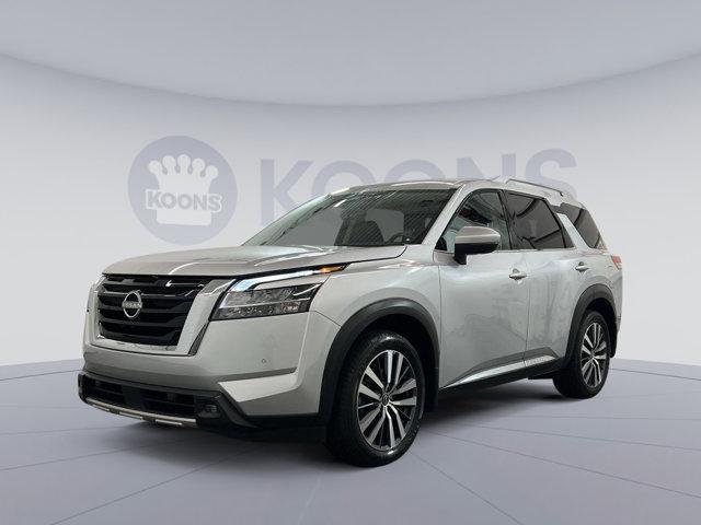 used 2022 Nissan Pathfinder car, priced at $31,500