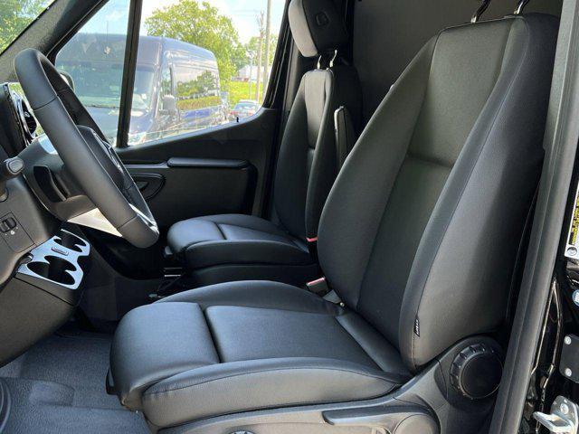 new 2025 Mercedes-Benz Sprinter 2500 car, priced at $80,827