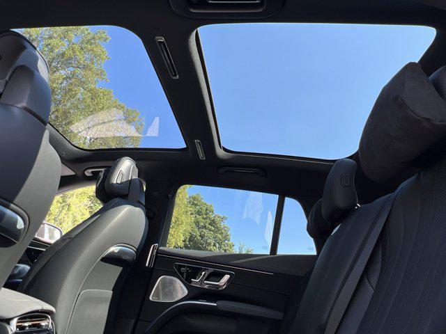 new 2026 Mercedes-Benz EQS 400 car, priced at $92,750