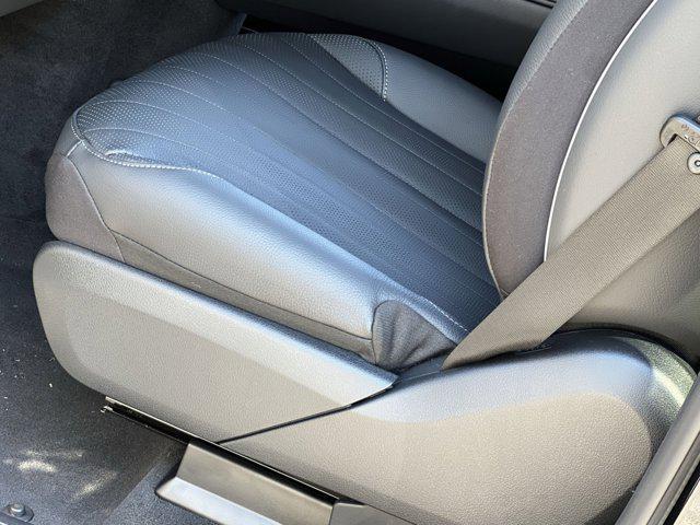 new 2026 Mercedes-Benz EQS 400 car, priced at $92,750