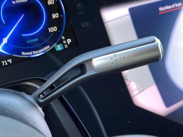 new 2026 Mercedes-Benz EQS 400 car, priced at $92,750