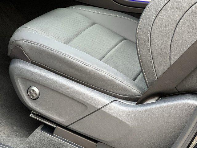 new 2026 Mercedes-Benz GLE 450 car, priced at $81,600