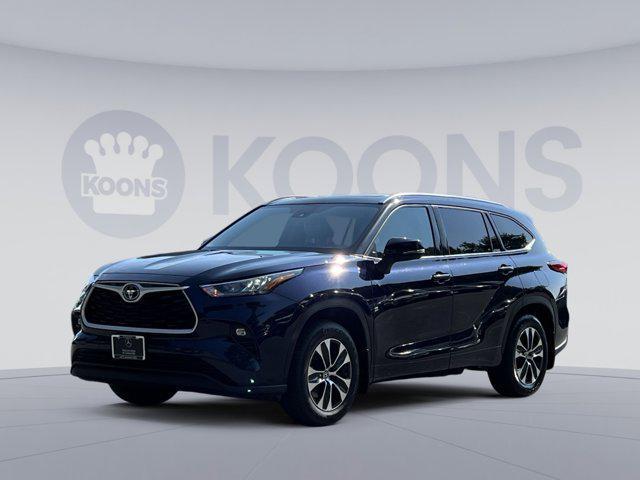 used 2020 Toyota Highlander car, priced at $30,000