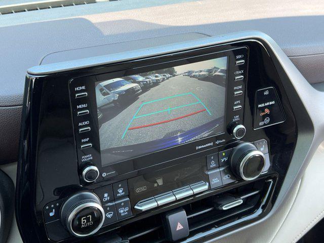 used 2020 Toyota Highlander car, priced at $30,000