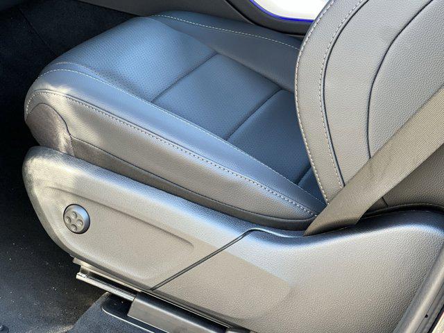 new 2026 Mercedes-Benz GLE 450 car, priced at $78,660