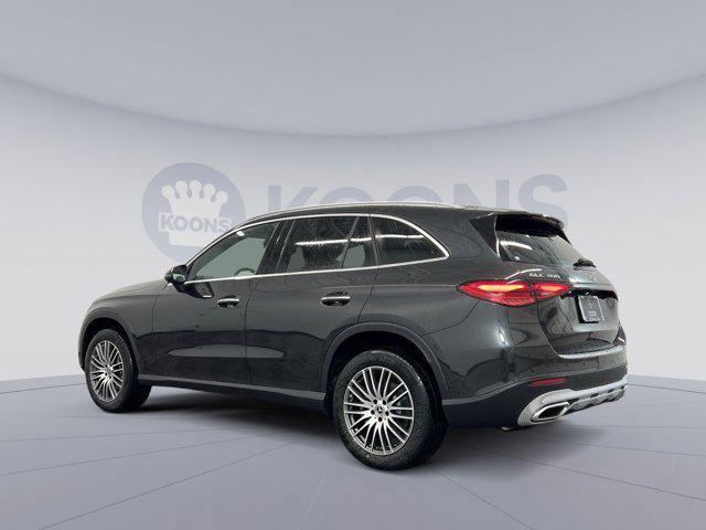 new 2025 Mercedes-Benz GLC 300 car, priced at $59,415