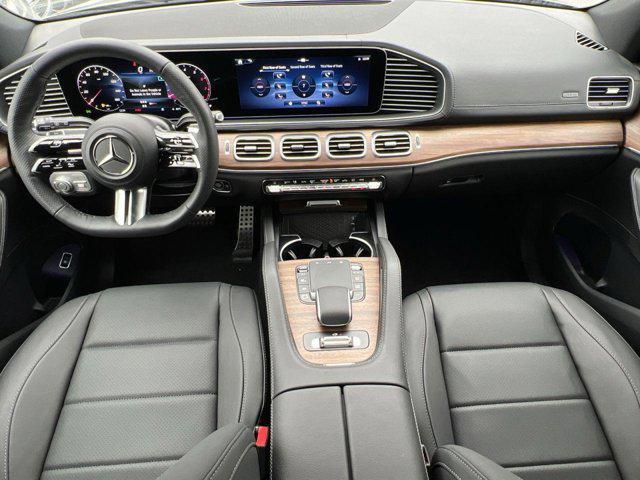 new 2025 Mercedes-Benz GLS 450 car, priced at $96,495