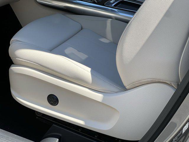 new 2026 Mercedes-Benz GLA 250 car, priced at $47,950