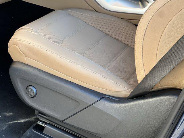 new 2026 Mercedes-Benz GLE 350 car, priced at $77,060