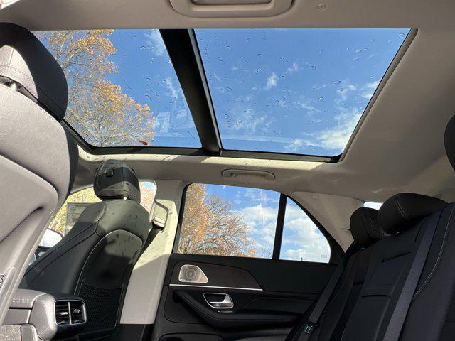 new 2026 Mercedes-Benz GLE 350 car, priced at $72,065