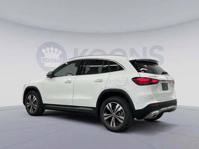 new 2025 Mercedes-Benz GLA 250 car, priced at $47,295