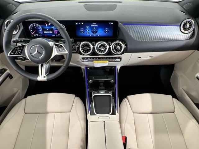 new 2025 Mercedes-Benz GLA 250 car, priced at $47,295