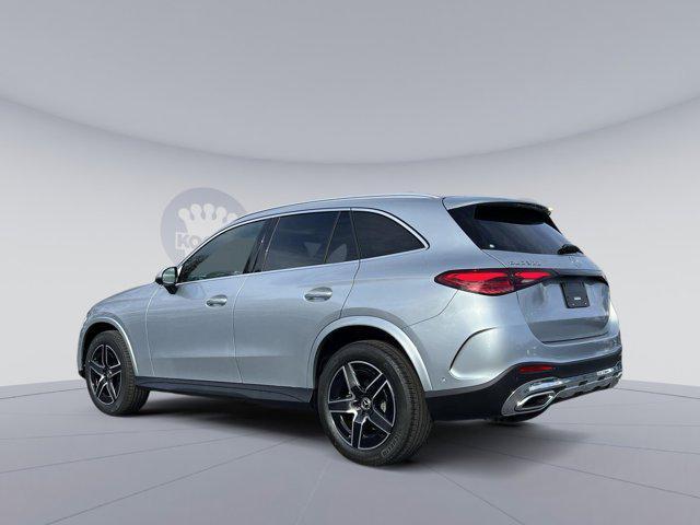 new 2025 Mercedes-Benz GLC 300 car, priced at $56,885