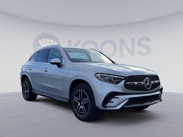 new 2025 Mercedes-Benz GLC 300 car, priced at $56,885