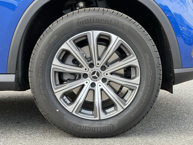 new 2026 Mercedes-Benz GLC 300 car, priced at $58,485