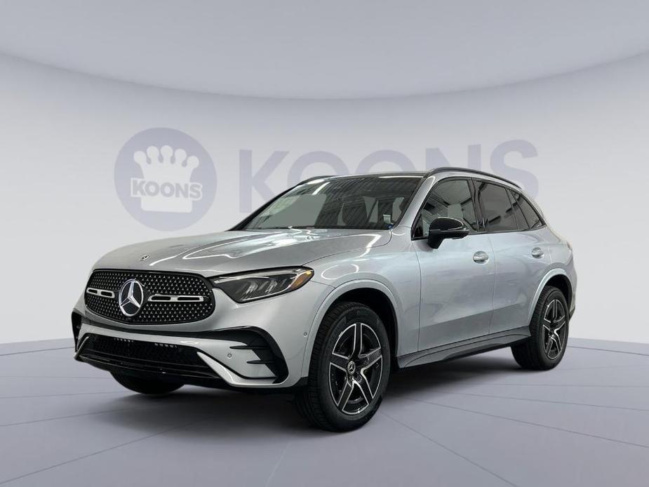 new 2024 Mercedes-Benz GLC 300 car, priced at $58,270