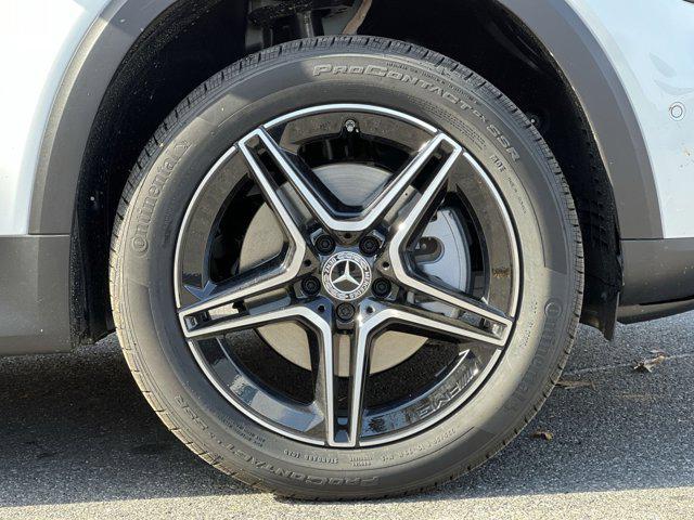 new 2026 Mercedes-Benz GLB 250 car, priced at $51,920