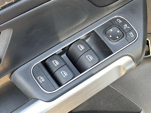 new 2026 Mercedes-Benz GLB 250 car, priced at $51,920