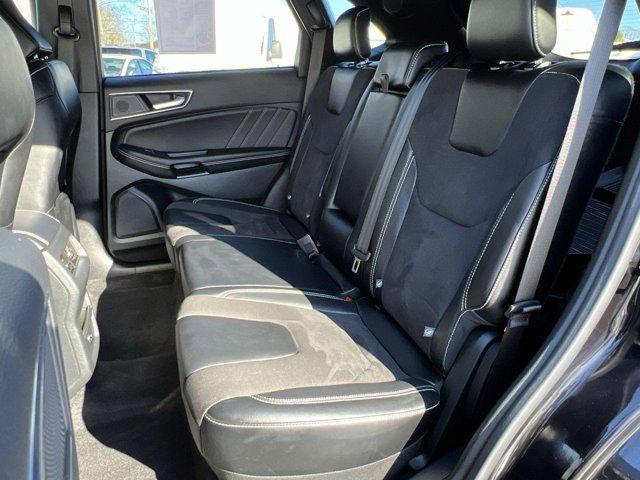 used 2022 Ford Edge car, priced at $26,500