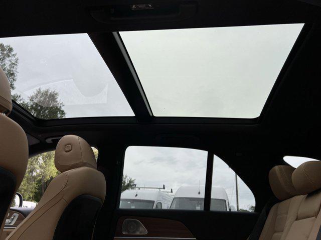 new 2026 Mercedes-Benz GLE 350 car, priced at $75,365