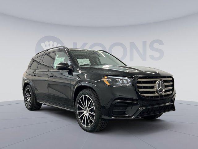 new 2025 Mercedes-Benz GLS 450 car, priced at $107,240