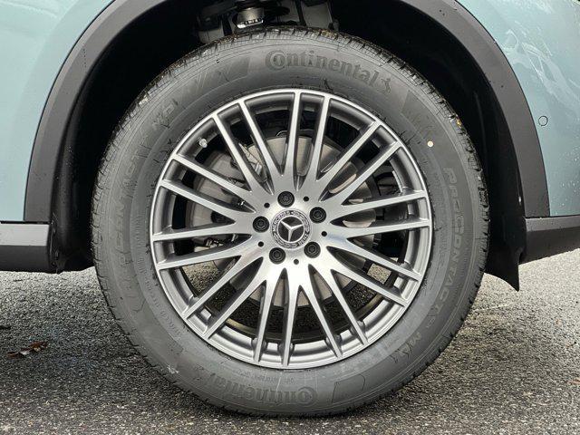 new 2026 Mercedes-Benz GLC 300 car, priced at $59,020