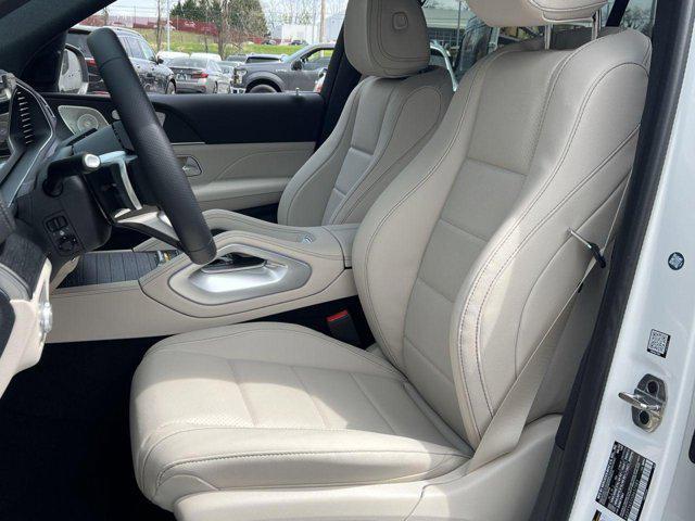 new 2025 Mercedes-Benz GLS 450 car, priced at $96,430