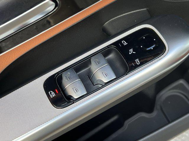 new 2026 Mercedes-Benz GLC 300 car, priced at $58,620