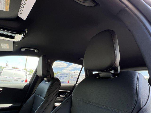 new 2025 Mercedes-Benz GLC 300 car, priced at $53,195