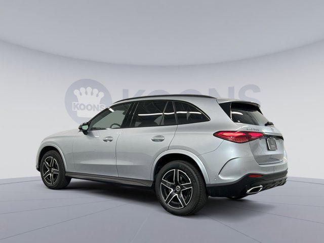 new 2024 Mercedes-Benz GLC 300 car, priced at $56,270