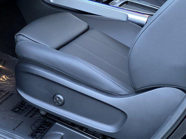 new 2026 Mercedes-Benz GLB 250 car, priced at $52,060
