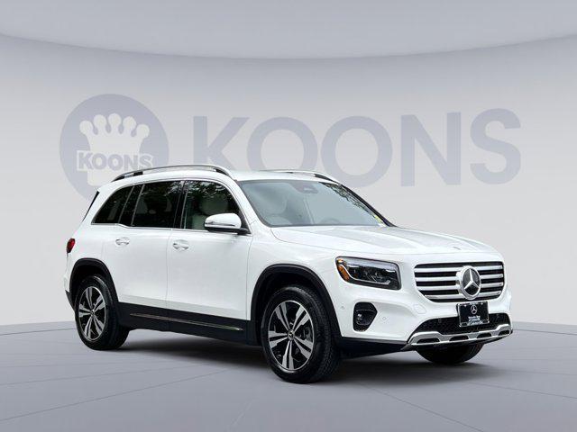 used 2025 Mercedes-Benz GLB 250 car, priced at $39,500