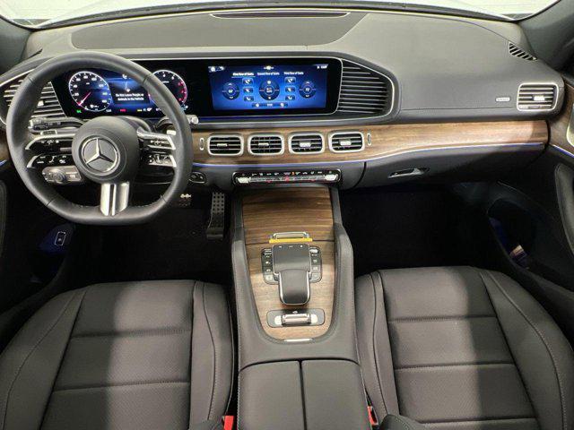 new 2025 Mercedes-Benz GLS 450 car, priced at $95,365