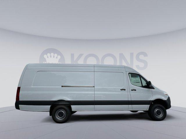 new 2024 Mercedes-Benz Sprinter 2500 car, priced at $70,750