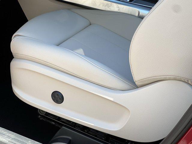 new 2025 Mercedes-Benz GLB 250 car, priced at $55,255