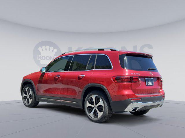 new 2025 Mercedes-Benz GLB 250 car, priced at $55,255